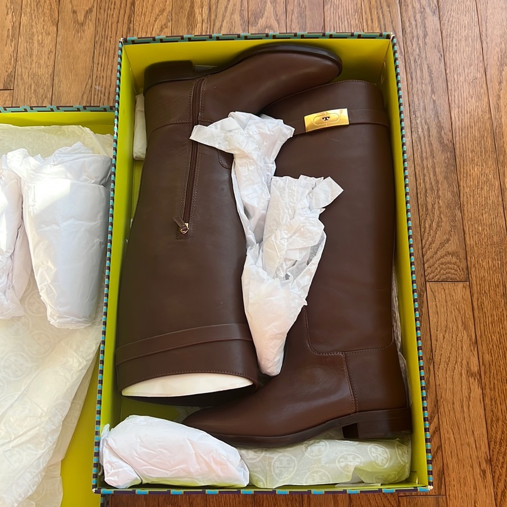 Tory Burch Boots
